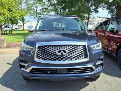 Used 2019 INFINITI QX80 Luxe w/ 22" Wheel Package AWD/4WD image 3