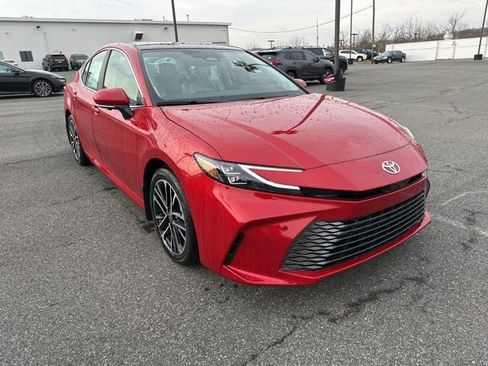 New 2026 Toyota Camry XLE image 7