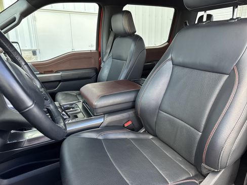 Certified 2023 Ford F150 Lariat w/ Equipment Group 502A High image 27