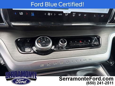 Certified 2025 Ford Expedition Platinum w/ Driver's Package AWD/4WD image 18
