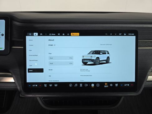 Used 2024 Rivian R1S Adventure AWD/4WD image 27