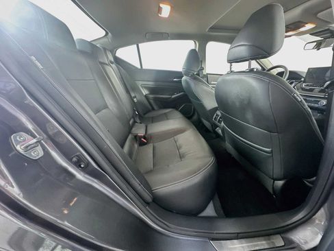 Used 2023 Nissan Altima 2.5 SL AWD/4WD image 27