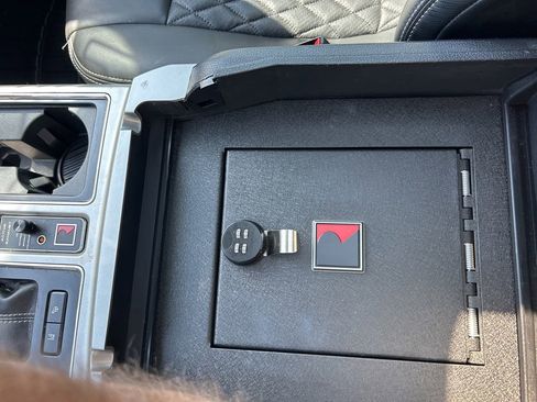 Used 2020 Ford F150 Lariat w/ Equipment Group 502A Luxury AWD/4WD image 31