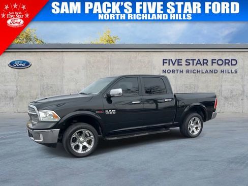 Used 2016 RAM 1500 Laramie w/ Convenience Group image 4