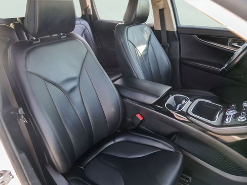 Used 2021 Lincoln Nautilus FWD w/ Equipment Group 101A image 31