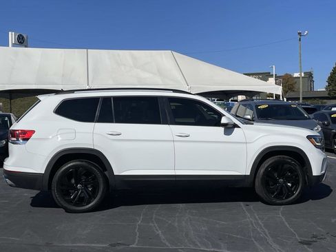 Used 2023 Volkswagen Atlas SE image 8