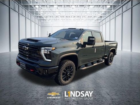 New 2026 Chevrolet Silverado 3500 LTZ image 4