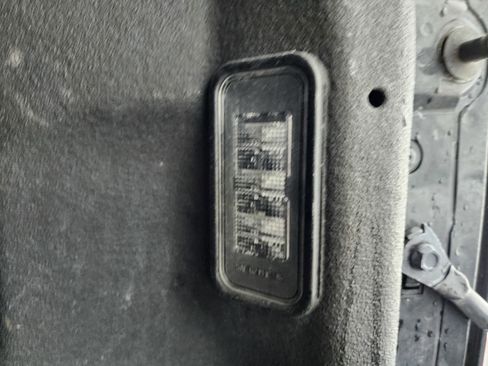 Used 2022 GMC Sierra 2500 SLT w/ LPO, GMC Protection Package image 28