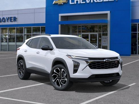 New 2026 Chevrolet Trax RS w/ Driver Confidence Package FWD image 7