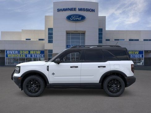 New 2025 Ford Bronco Sport Outer Banks w/ Sasquatch Outer Banks Package AWD/4WD image 3