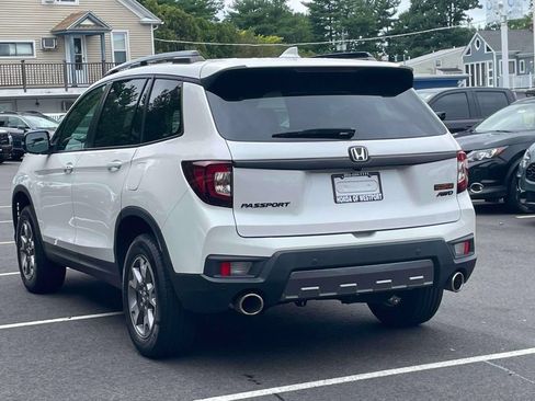 Certified 2023 Honda Passport TrailSport image 7