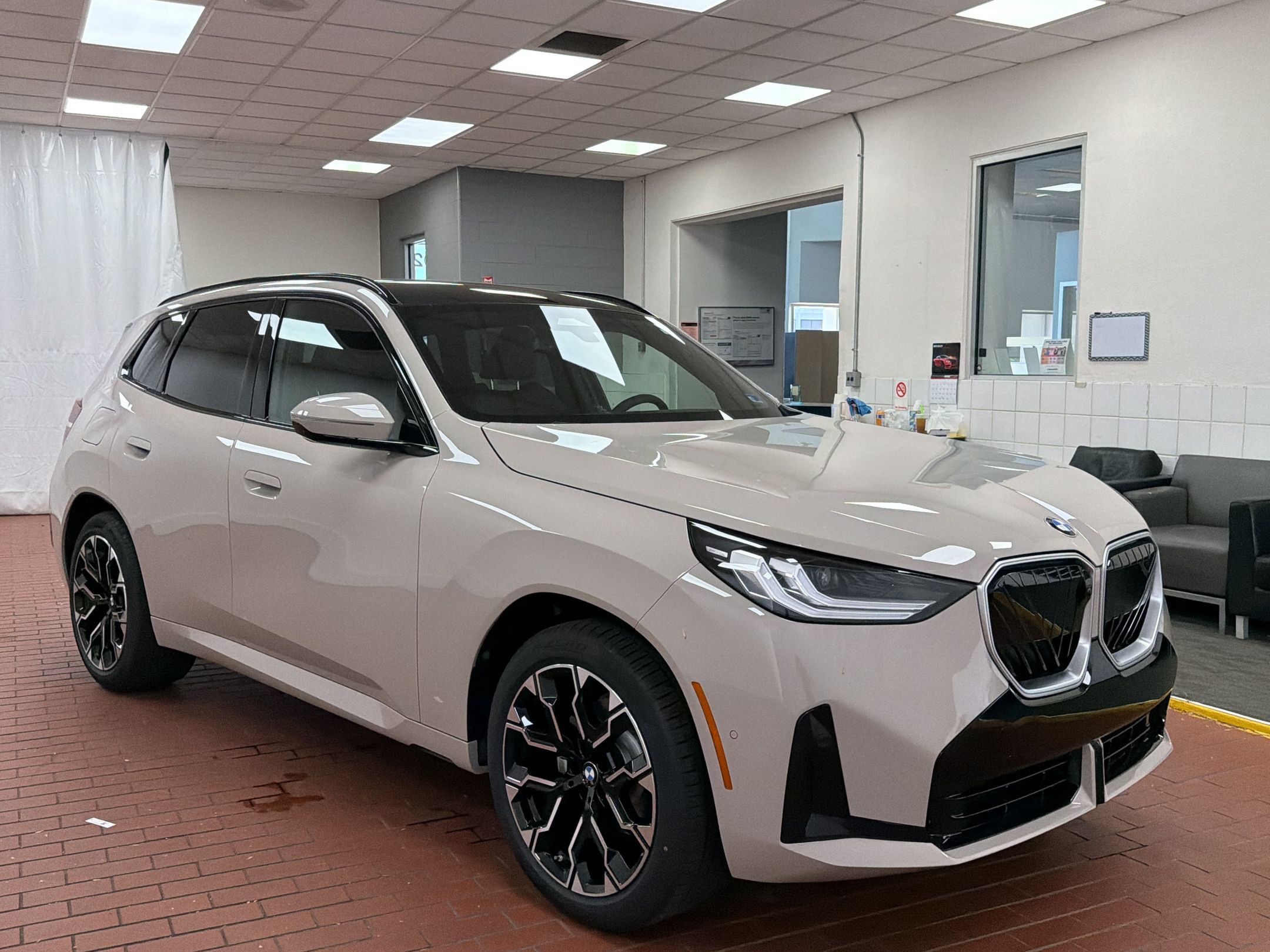 Used 2026 BMW X3 xDrive30i w/ Premium Package AWD/4WD image 6