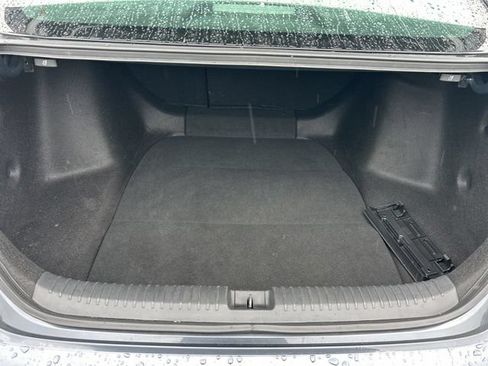 Used 2024 Honda Accord EX image 11