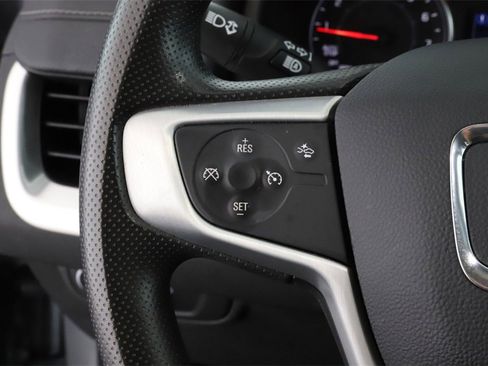 Used 2024 GMC Terrain SLE image 61