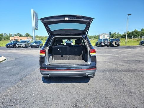 Used 2021 Volkswagen Atlas SE image 17