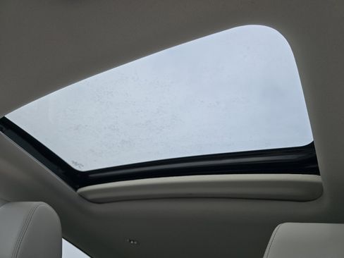 New 2026 Honda HR-V EX-L image 3