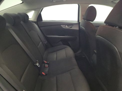 Used 2021 Kia Forte LXS FWD image 19