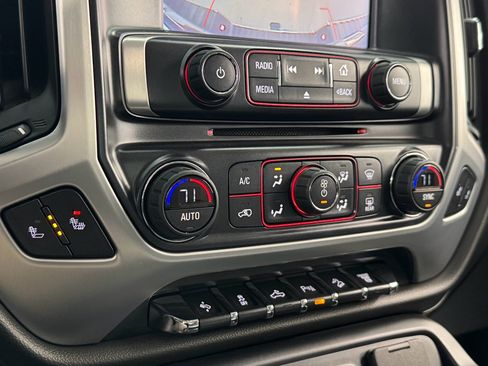 Used 2016 GMC Sierra 2500 SLT w/ Duramax Plus Package image 26