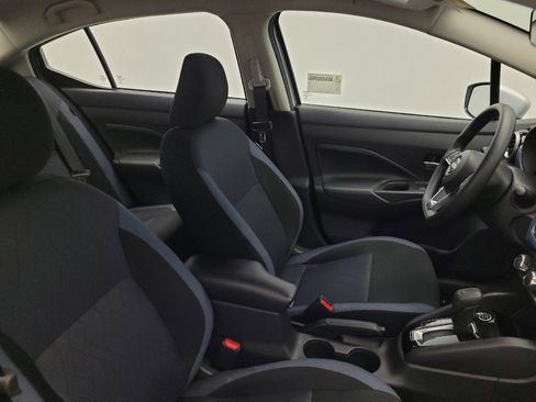 Used 2025 Nissan Versa SV w/ Trunk Package FWD image 21
