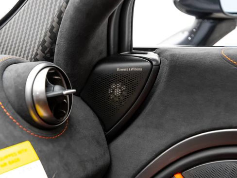 New 2026 McLaren 750S Spider RWD image 47