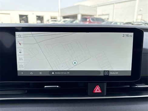 New 2026 Kia Carnival EX image 21