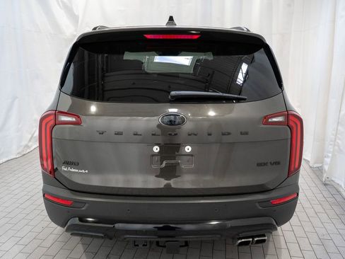 Used 2021 Kia Telluride EX w/ EX Premium Package image 5