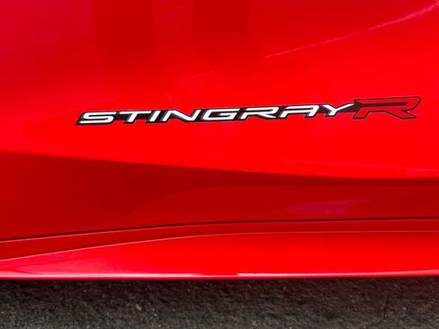 Used 2022 Chevrolet Corvette Stingray Convertible w/ Z51 Performance Package RWD image 25