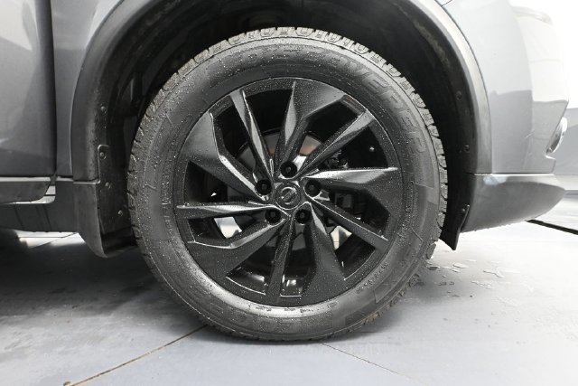 Used 2014 Nissan Rogue SL w/ SL Premium Package FWD image 11