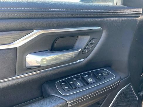 Used 2023 RAM 1500 Laramie AWD/4WD image 17