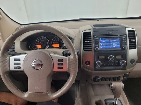 Used 2015 Nissan Frontier SL AWD/4WD image 22