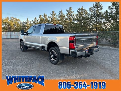 Used 2023 Ford F350 Platinum w/ FX4 Off-Road Package image 4