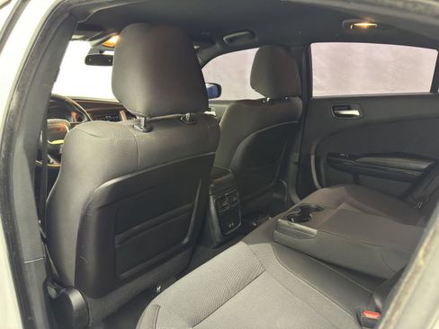 Used 2019 Dodge Charger SXT w/ Blacktop Package image 27