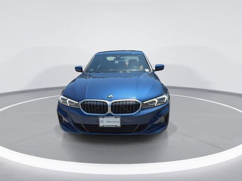 Used 2023 BMW 330i xDrive Sedan w/ Driving Assistance Package AWD/4WD image 3