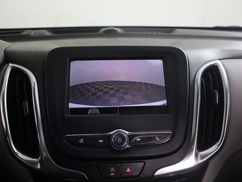 Used 2024 Chevrolet Equinox LS w/ Driver Confidence II Package image 42