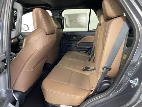 New 2026 Toyota 4Runner Limited AWD/4WD image 6