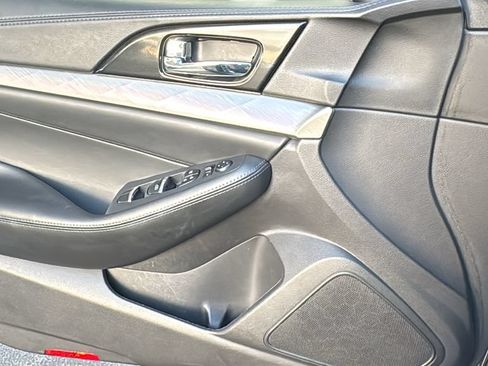Used 2018 Nissan Maxima 3.5 S FWD image 18