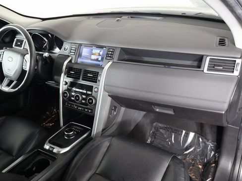 Used 2017 Land Rover Discovery Sport HSE AWD/4WD image 9