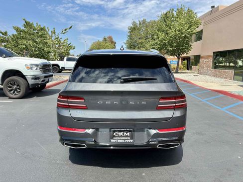 Used 2022 Genesis GV80 2.5T w/ Advanced Package 03 RWD image 9