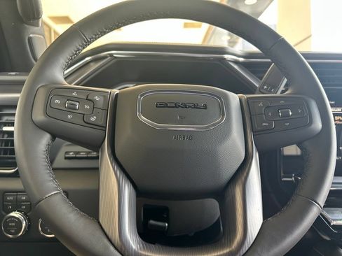 Used 2026 GMC Sierra 2500 Denali Ultimate AWD/4WD image 26
