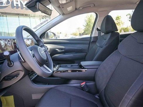 New 2026 Hyundai Tucson Blue SE image 21