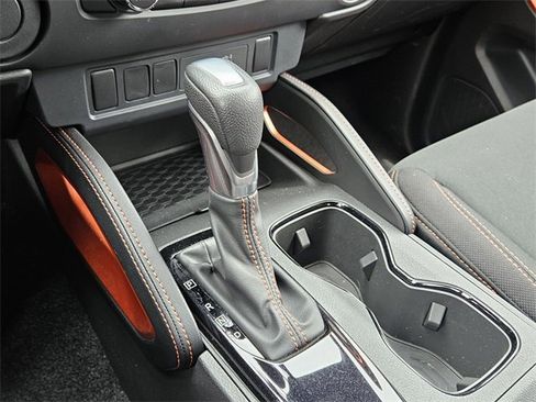 Used 2024 Nissan Frontier Pro-X image 14