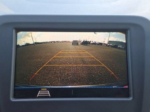 Used 2019 Chevrolet Equinox LS FWD image 13