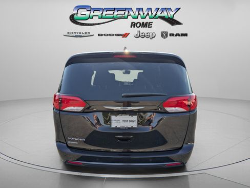 New 2026 Chrysler Voyager LX image 6