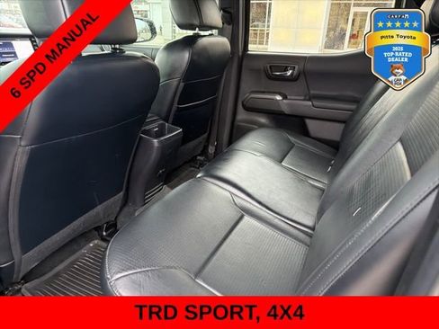 Used 2022 Toyota Tacoma TRD Sport w/ TRD Premium Sport Package image 16