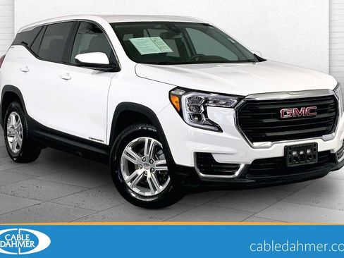 Used 2024 GMC Terrain SLE AWD/4WD image 1