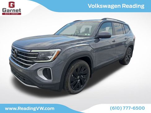 New 2026 Volkswagen Atlas SE image 1