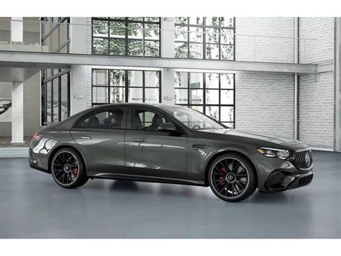 New 2026 Mercedes-Benz E 53 AMG e 4MATIC Sedan image 13