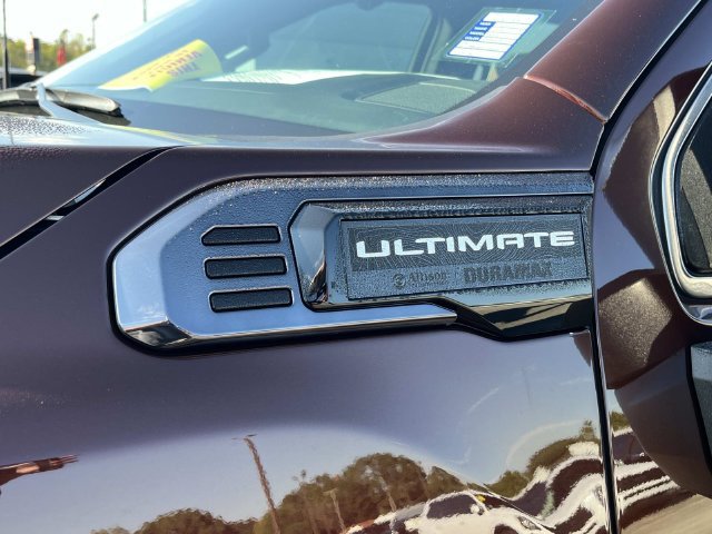 Used 2024 GMC Sierra 3500 Denali Ultimate AWD/4WD image 9