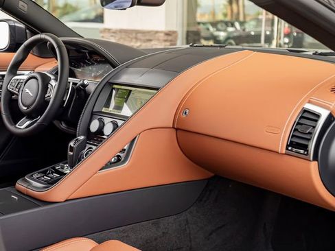 New 2024 Jaguar F-TYPE R-Dynamic image 29