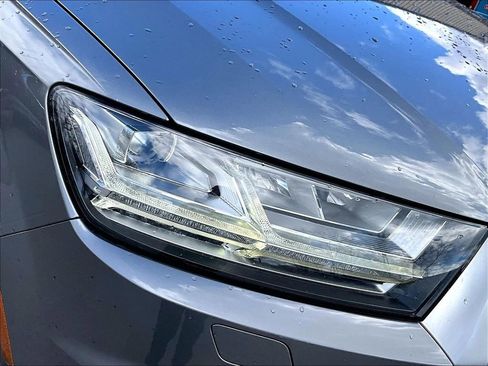 Used 2018 Audi Q7 2.0T Premium Plus w/ Premium Plus Package AWD/4WD image 27